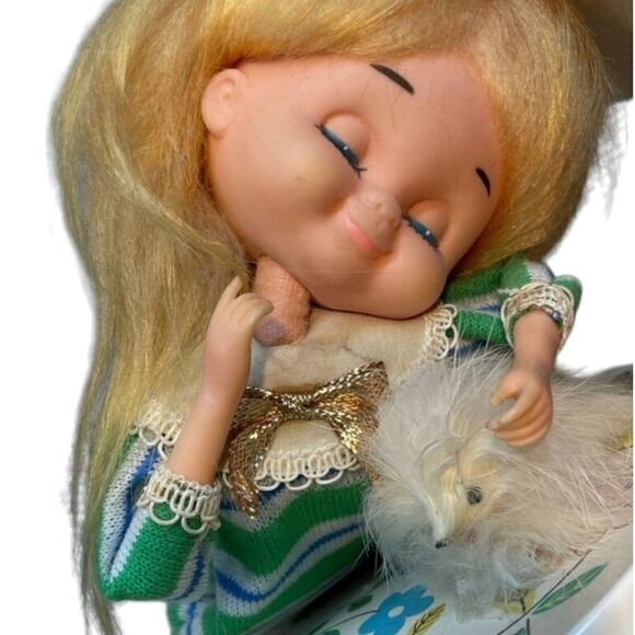 Vintage Kitschy MCM Roman Kogei Girl Stockinette Girl & Dog Music Trinket Box - Picture 5 of 8